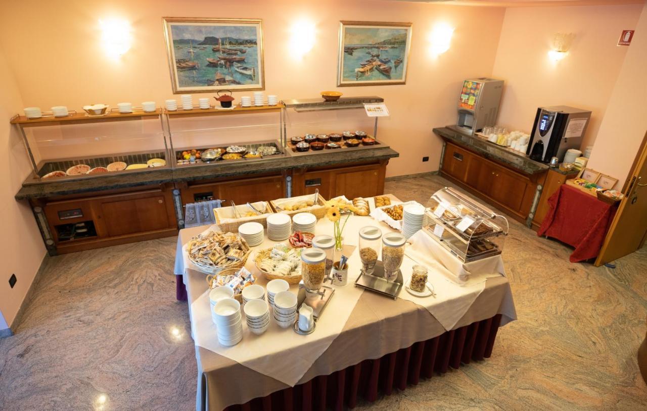 Hotel Da Roberto ลาซีเซ ภายนอก รูปภาพ