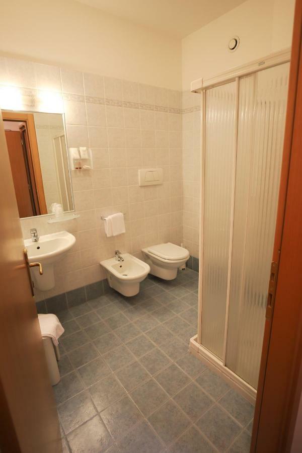 Hotel Da Roberto ลาซีเซ ภายนอก รูปภาพ