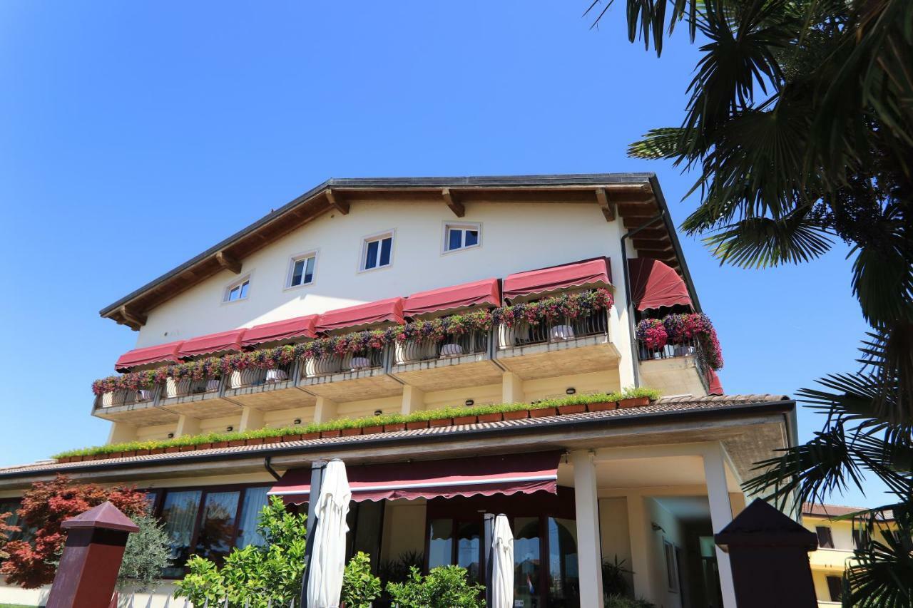 Hotel Da Roberto ลาซีเซ ภายนอก รูปภาพ