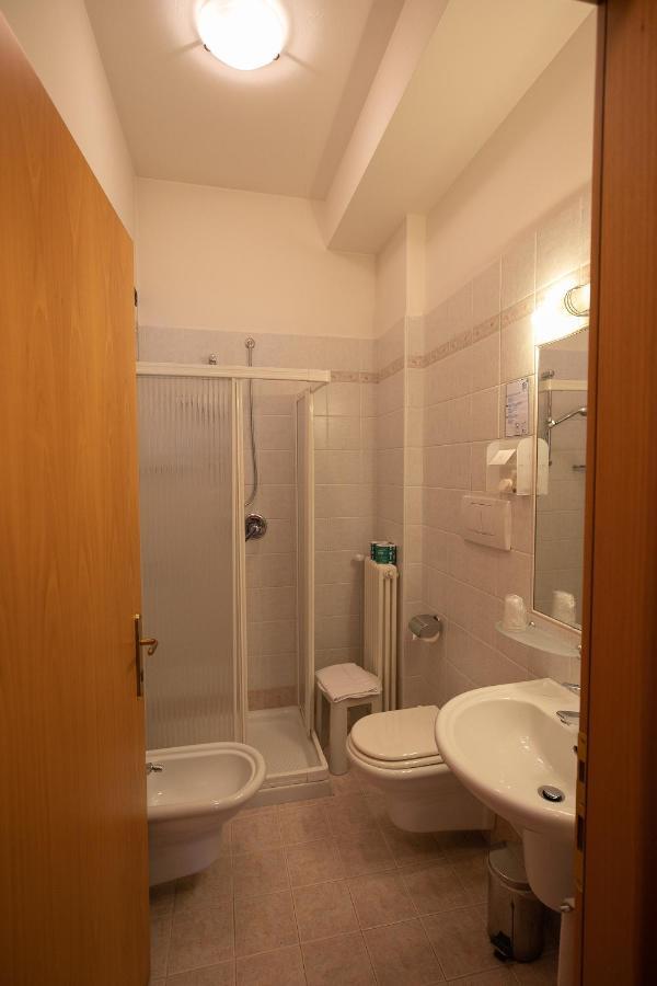 Hotel Da Roberto ลาซีเซ ภายนอก รูปภาพ